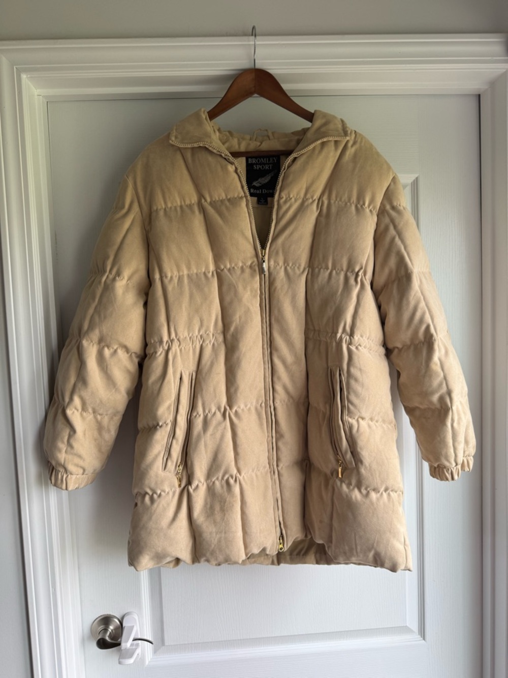 Bromley sport Women's Cream Puffer real down Jacket size large